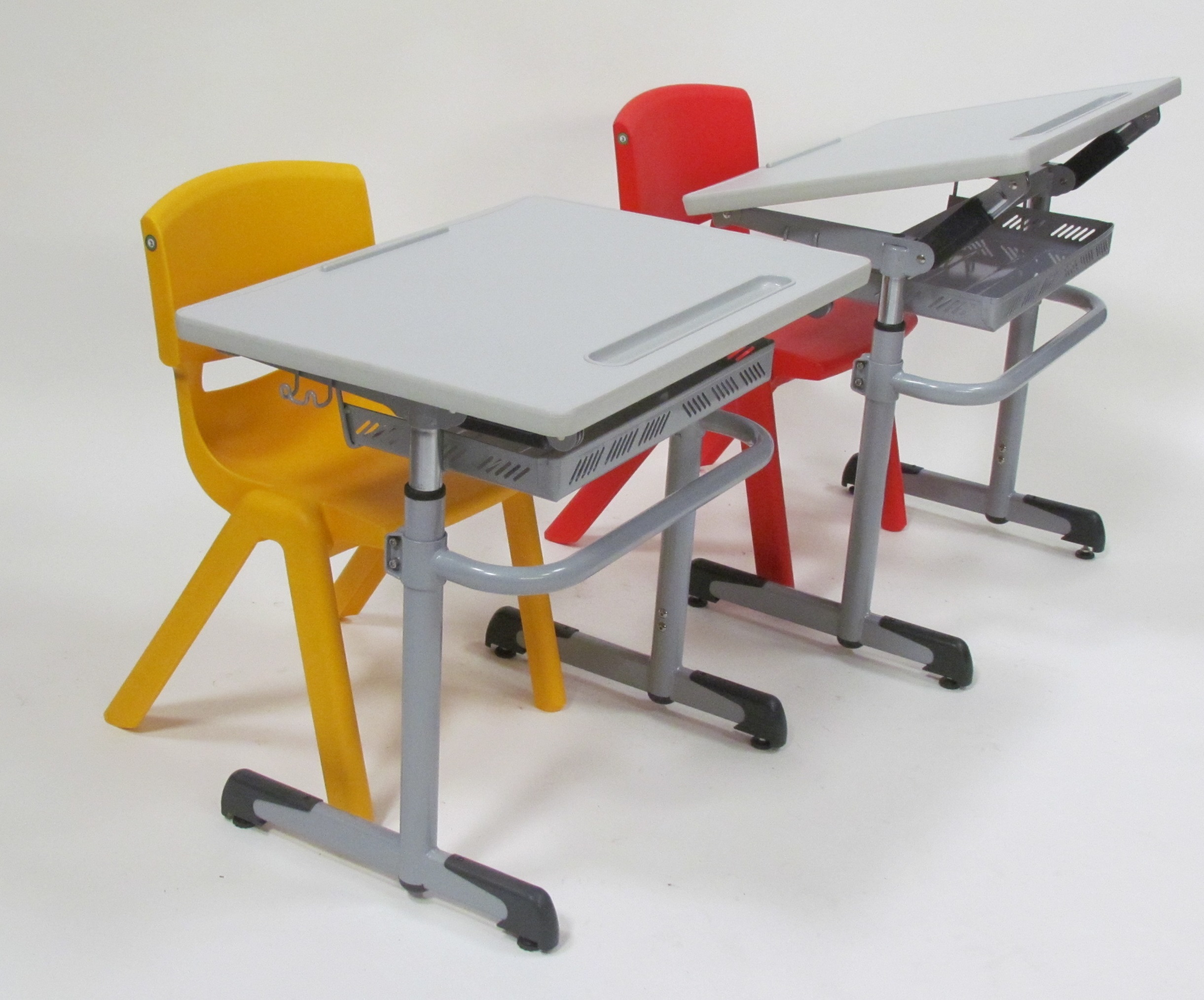 MESA-CARTEIRA ERG.TAMPO+EST CINZA AJUST 64-79 CM c/2 rodizio